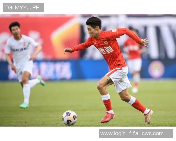 高准翼的足球之路：从青训新星到国家队主力的成长历程